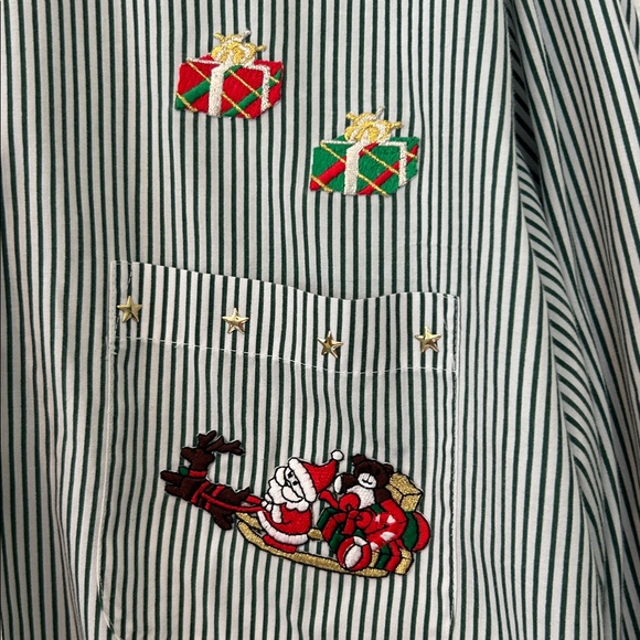 🎄Vintage Christmas Button down blouse 🎅 - Picture 4 of 9